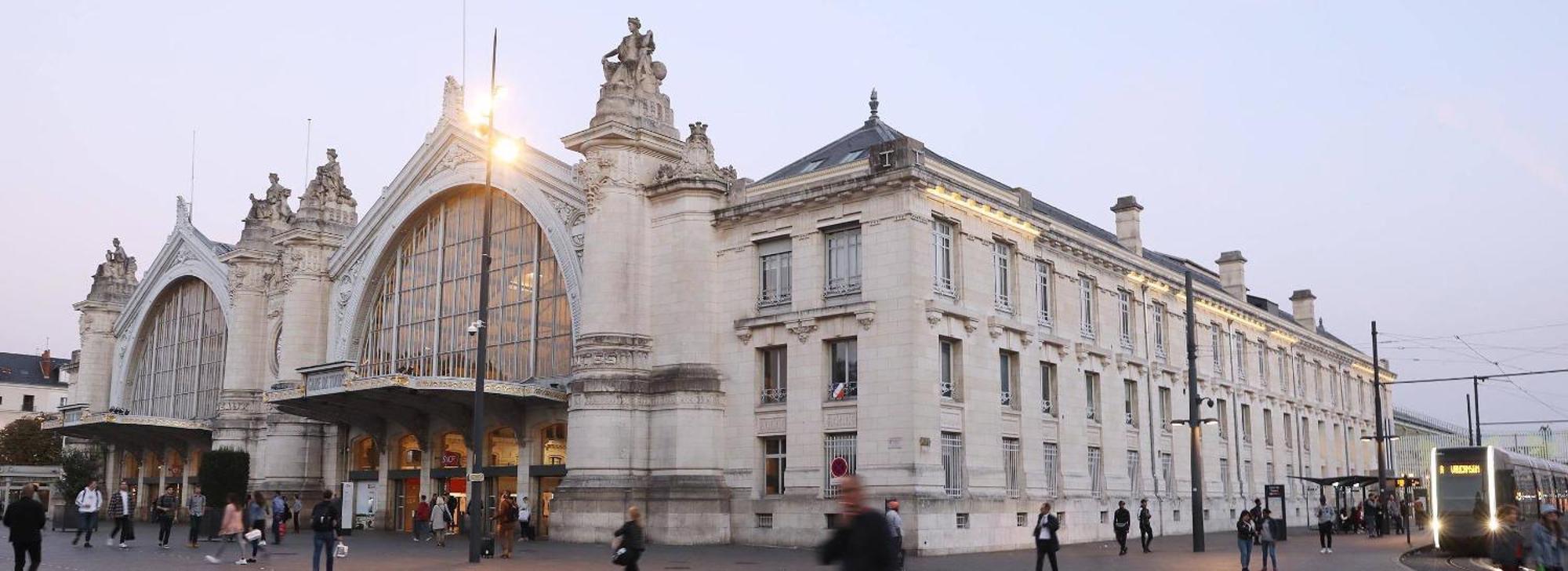 Le Central Parc / Hyper Centre / Gare De Tours Eksteriør billede